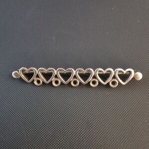 Elegant Gold Heart Bracelet